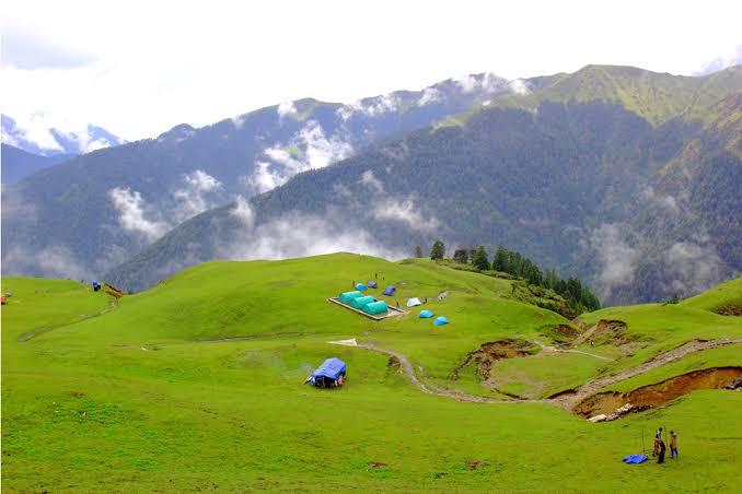 Dayara Bugyal Trek